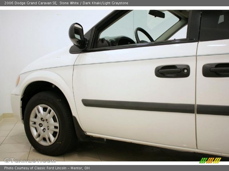 Stone White / Dark Khaki/Light Graystone 2006 Dodge Grand Caravan SE