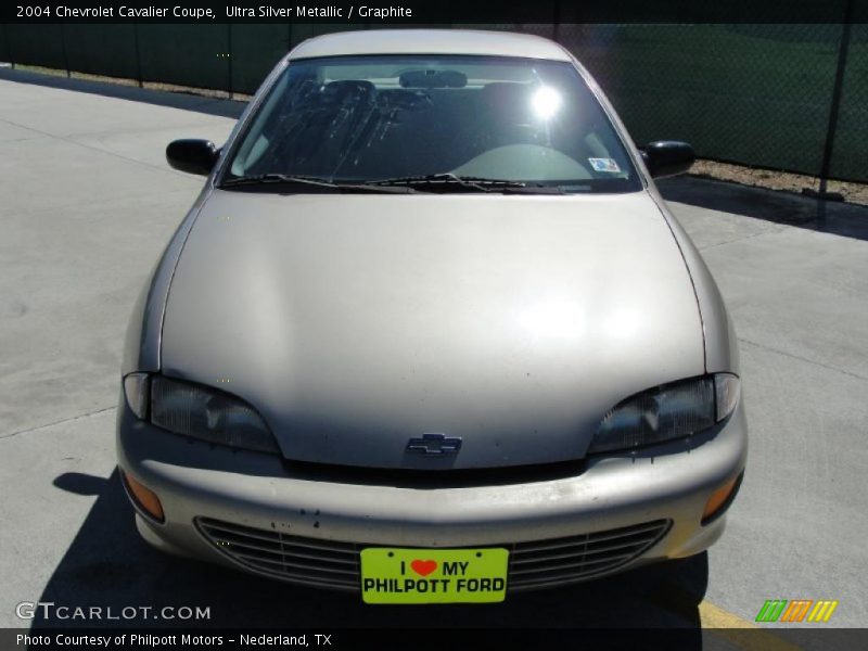 Ultra Silver Metallic / Graphite 2004 Chevrolet Cavalier Coupe