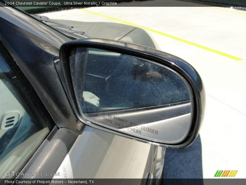 Ultra Silver Metallic / Graphite 2004 Chevrolet Cavalier Coupe