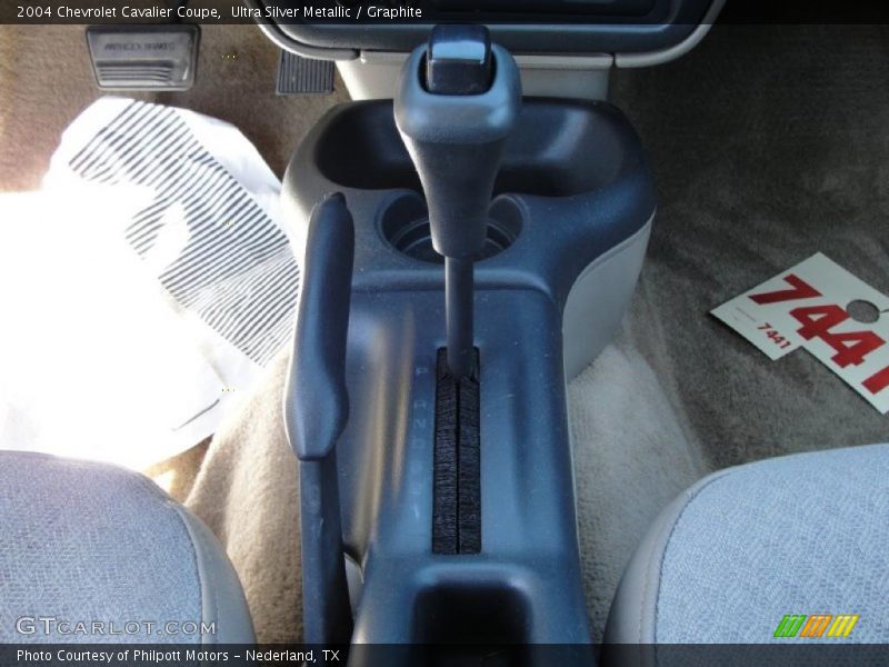 Ultra Silver Metallic / Graphite 2004 Chevrolet Cavalier Coupe