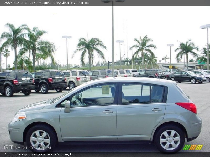 Magnetic Grey Metallic / Charcoal 2007 Nissan Versa S
