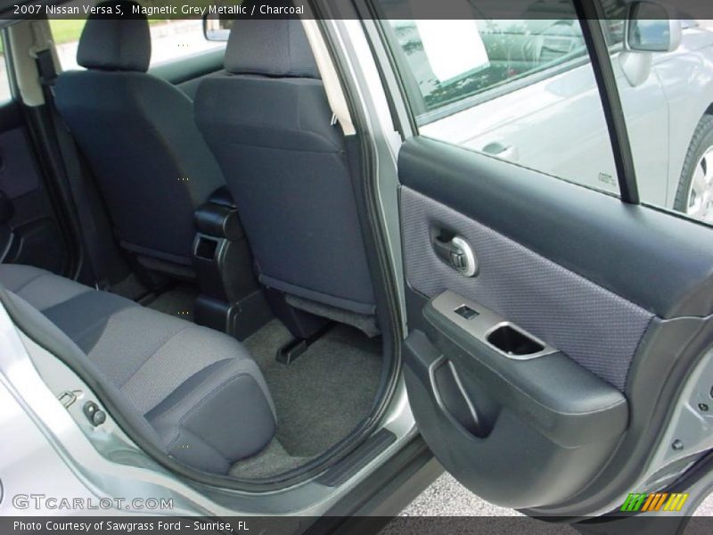 Magnetic Grey Metallic / Charcoal 2007 Nissan Versa S