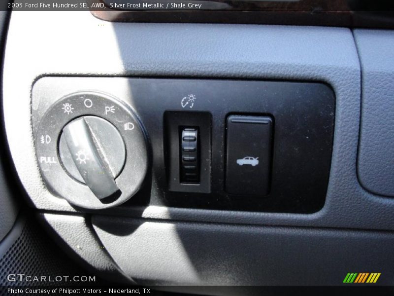 Silver Frost Metallic / Shale Grey 2005 Ford Five Hundred SEL AWD