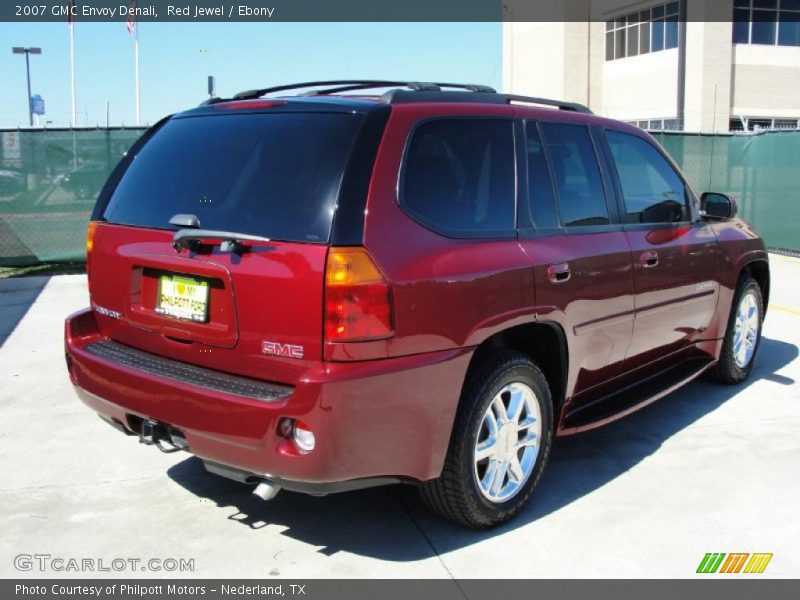 Red Jewel / Ebony 2007 GMC Envoy Denali