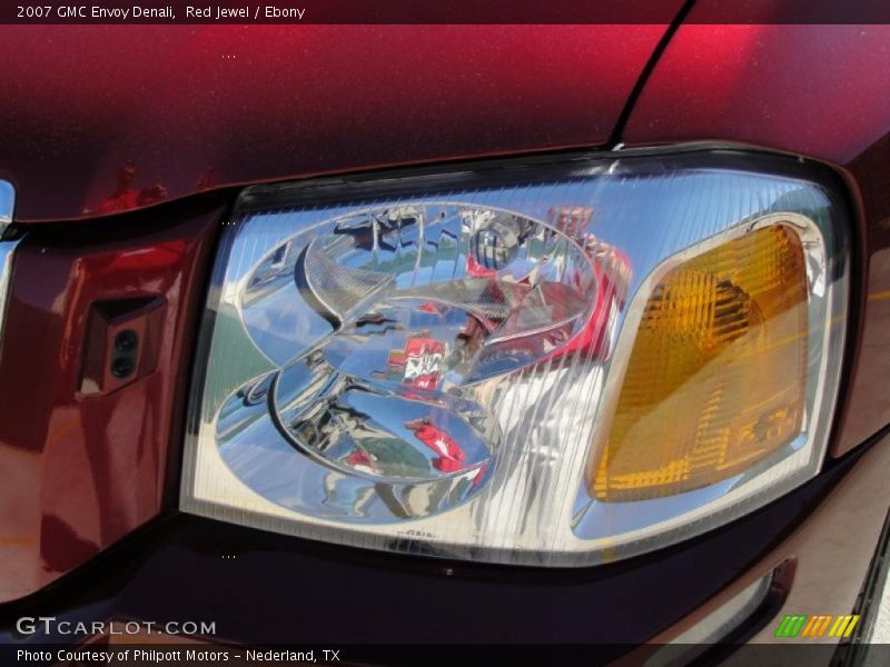 Red Jewel / Ebony 2007 GMC Envoy Denali