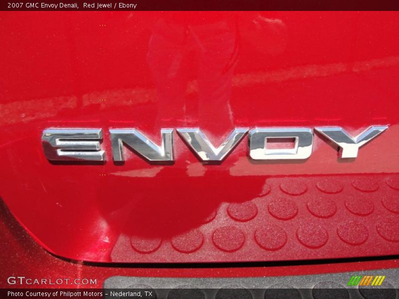 Red Jewel / Ebony 2007 GMC Envoy Denali