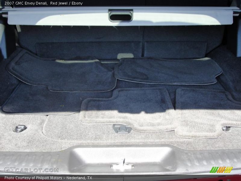 Red Jewel / Ebony 2007 GMC Envoy Denali