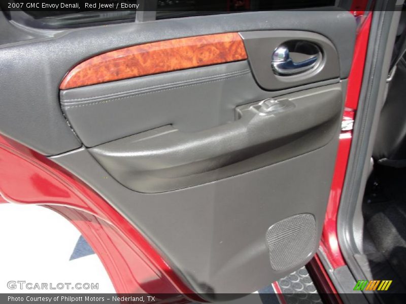 Red Jewel / Ebony 2007 GMC Envoy Denali