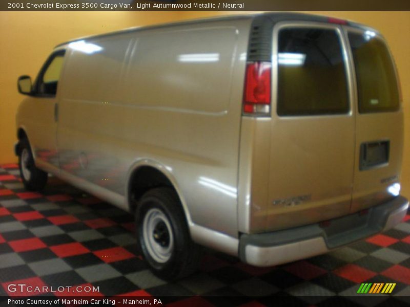 Light Autumnwood Metallic / Neutral 2001 Chevrolet Express 3500 Cargo Van