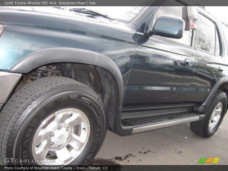 Evergreen Pearl / Oak 1998 Toyota 4Runner SR5 4x4