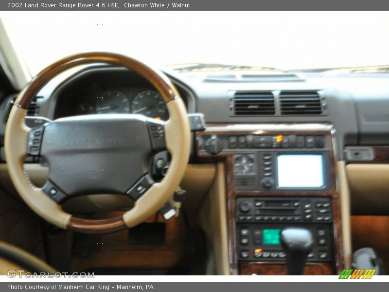 Chawton White / Walnut 2002 Land Rover Range Rover 4.6 HSE