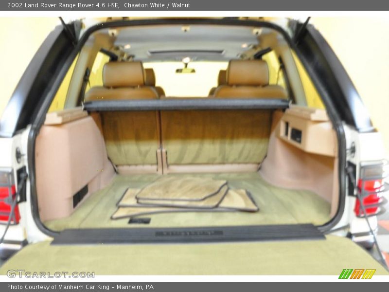 Chawton White / Walnut 2002 Land Rover Range Rover 4.6 HSE