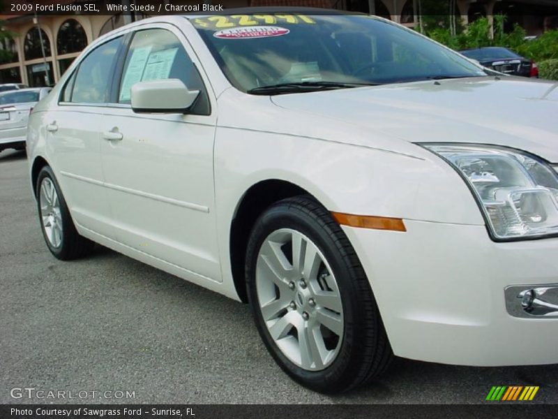White Suede / Charcoal Black 2009 Ford Fusion SEL