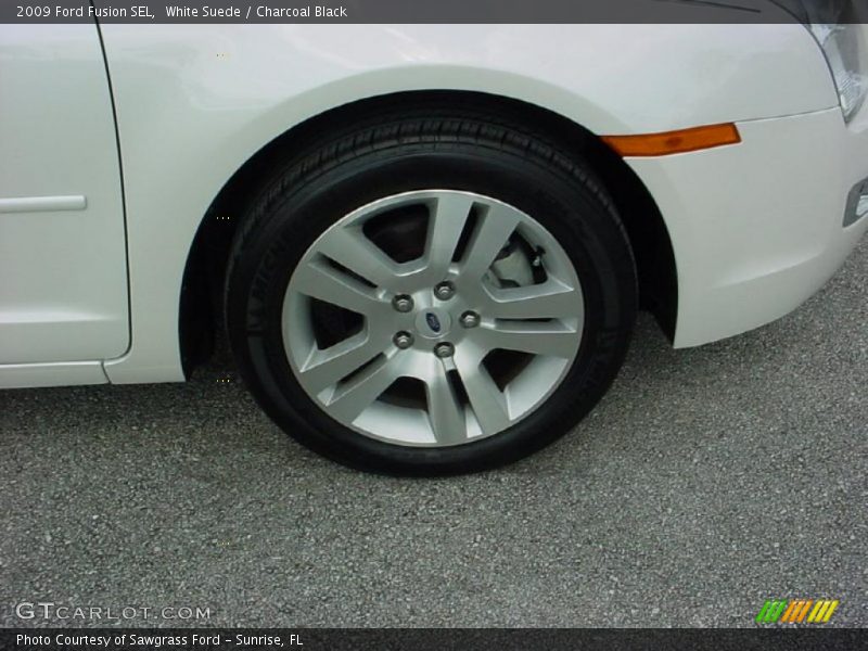 White Suede / Charcoal Black 2009 Ford Fusion SEL