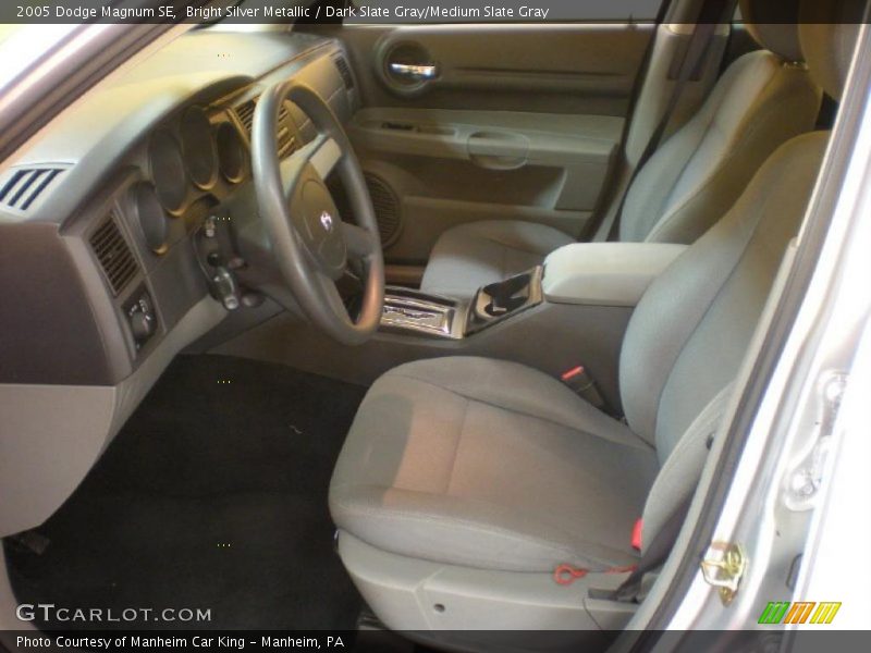 Bright Silver Metallic / Dark Slate Gray/Medium Slate Gray 2005 Dodge Magnum SE
