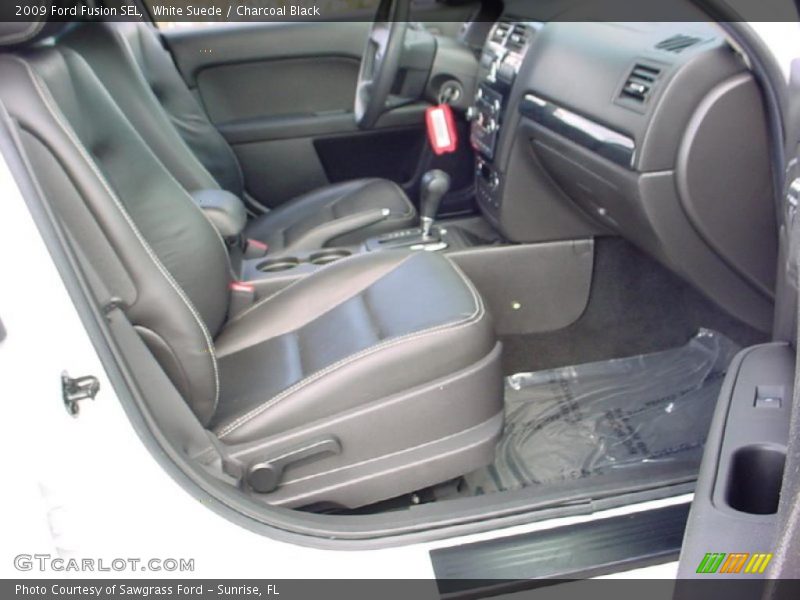 White Suede / Charcoal Black 2009 Ford Fusion SEL