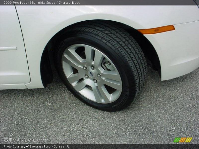 White Suede / Charcoal Black 2009 Ford Fusion SEL