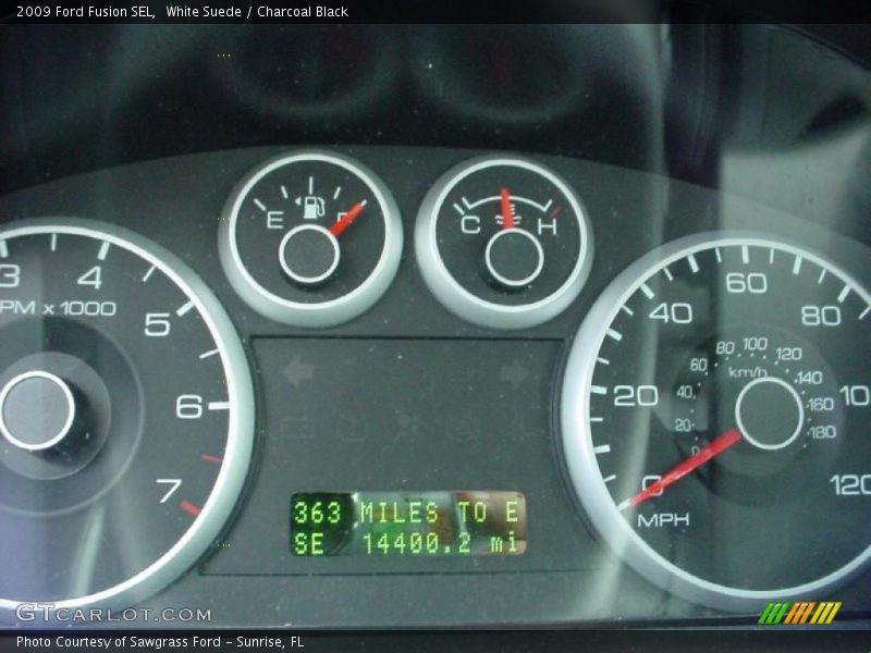 White Suede / Charcoal Black 2009 Ford Fusion SEL