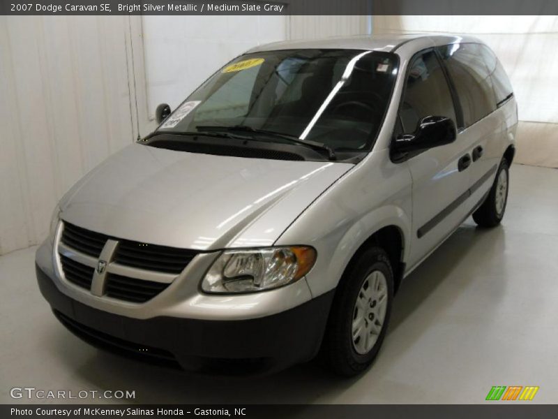 Bright Silver Metallic / Medium Slate Gray 2007 Dodge Caravan SE