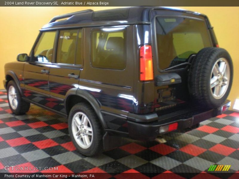 Adriatic Blue / Alpaca Beige 2004 Land Rover Discovery SE
