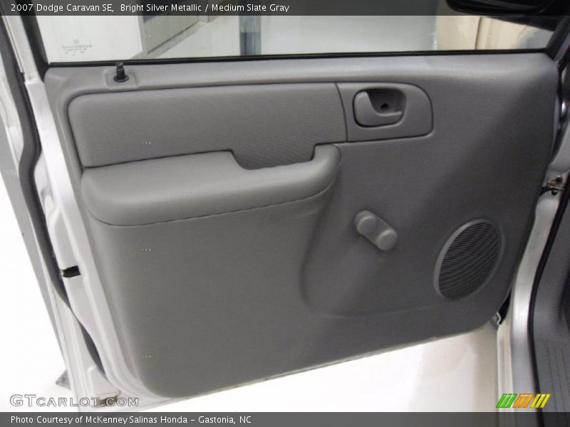 Bright Silver Metallic / Medium Slate Gray 2007 Dodge Caravan SE