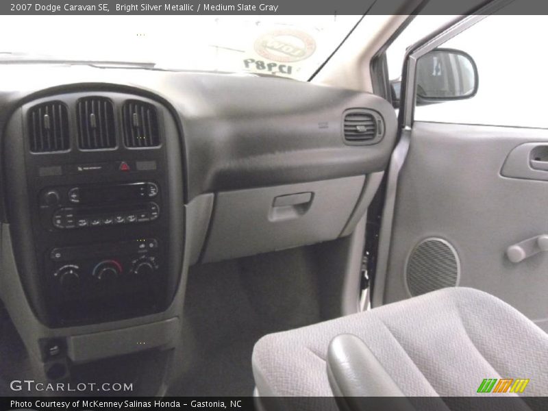 Bright Silver Metallic / Medium Slate Gray 2007 Dodge Caravan SE