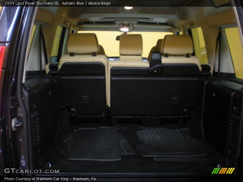 Adriatic Blue / Alpaca Beige 2004 Land Rover Discovery SE