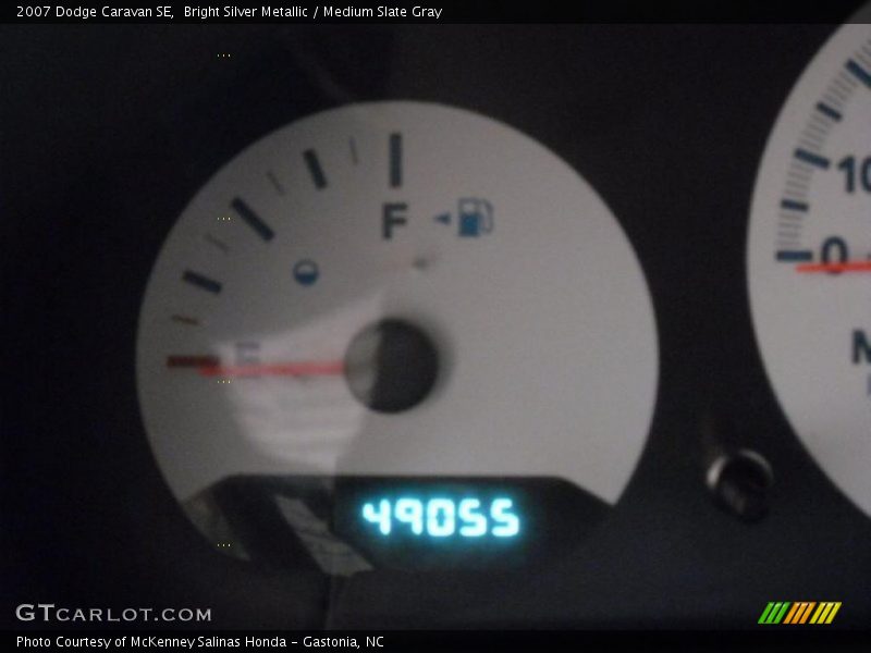 Bright Silver Metallic / Medium Slate Gray 2007 Dodge Caravan SE