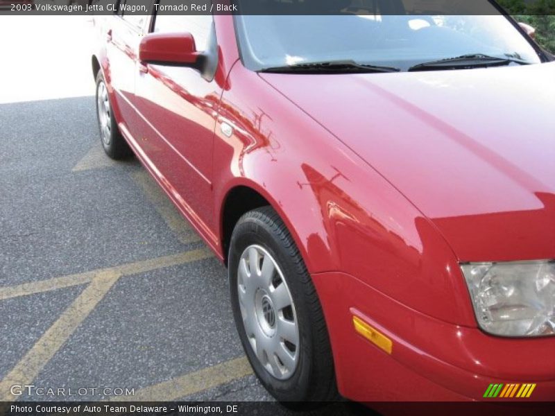 Tornado Red / Black 2003 Volkswagen Jetta GL Wagon