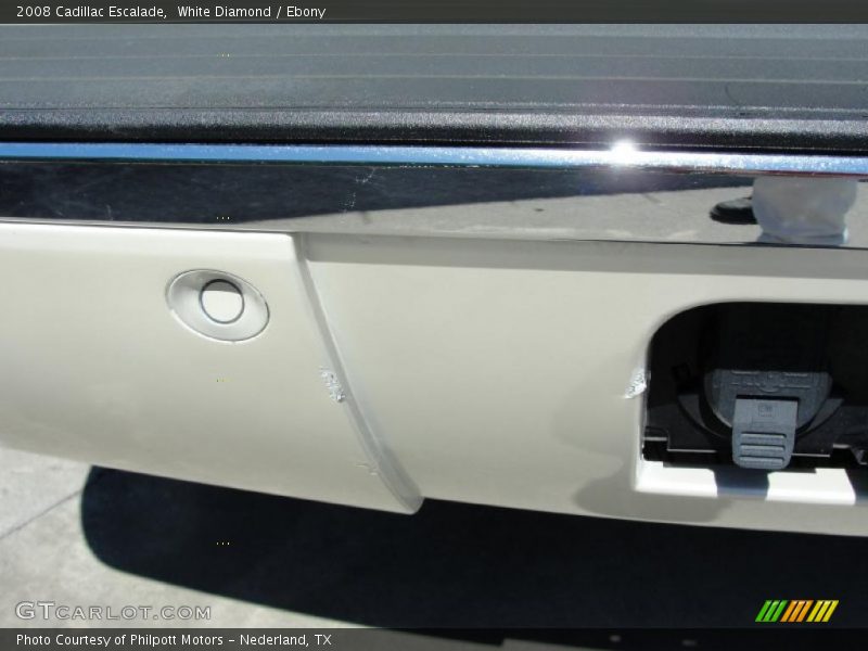 White Diamond / Ebony 2008 Cadillac Escalade