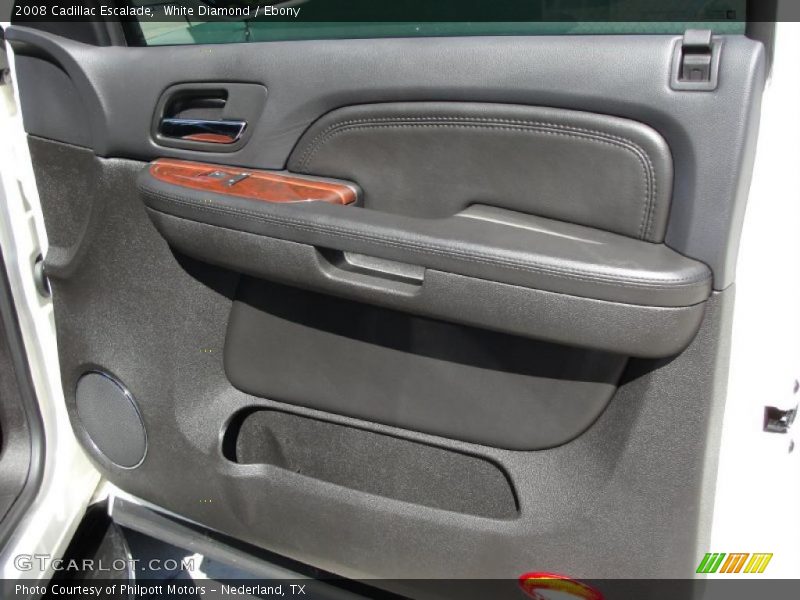 White Diamond / Ebony 2008 Cadillac Escalade