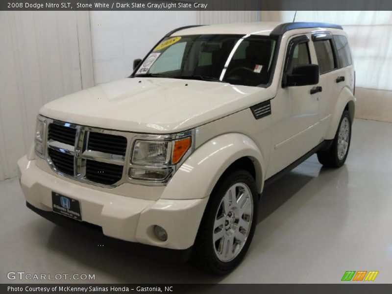 Stone White / Dark Slate Gray/Light Slate Gray 2008 Dodge Nitro SLT