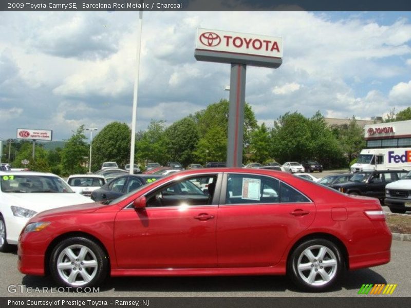 Barcelona Red Metallic / Charcoal 2009 Toyota Camry SE