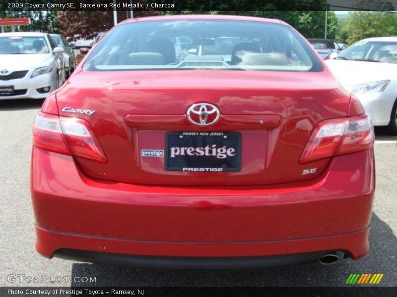 Barcelona Red Metallic / Charcoal 2009 Toyota Camry SE
