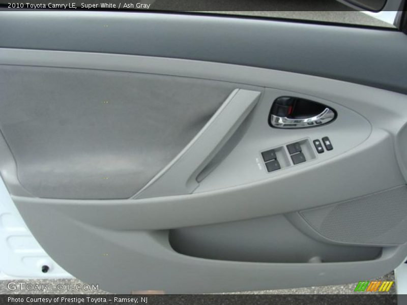 Super White / Ash Gray 2010 Toyota Camry LE