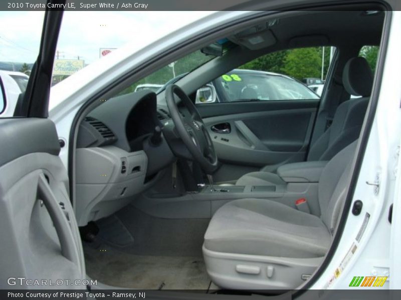 Super White / Ash Gray 2010 Toyota Camry LE