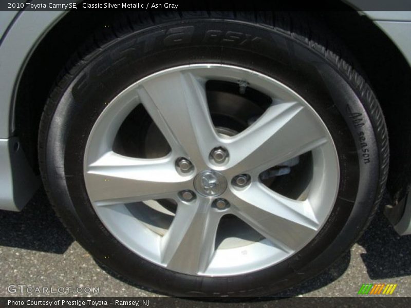 Classic Silver Metallic / Ash Gray 2010 Toyota Camry SE