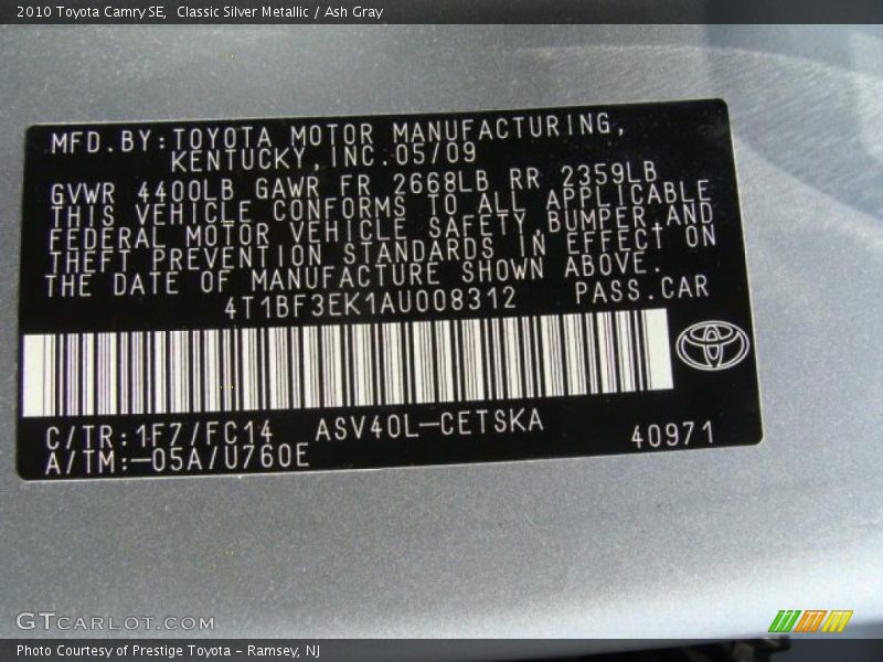 Classic Silver Metallic / Ash Gray 2010 Toyota Camry SE