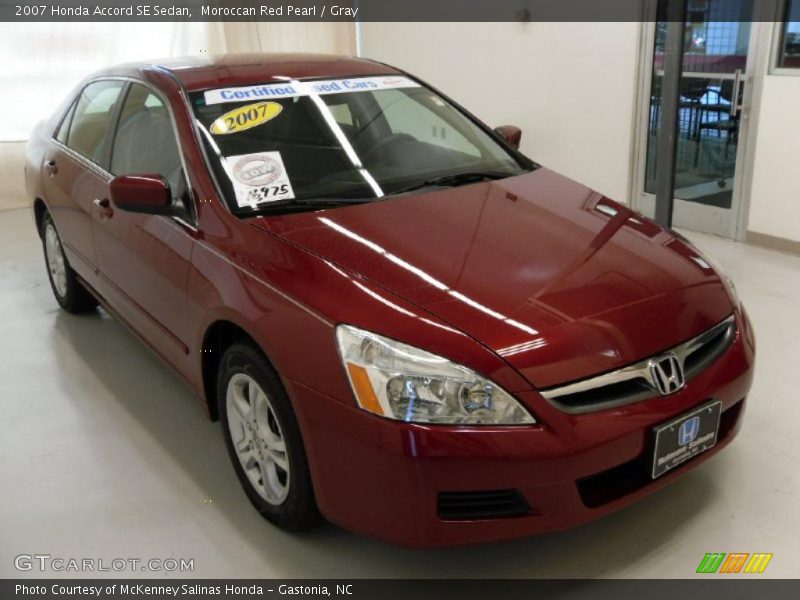 Moroccan Red Pearl / Gray 2007 Honda Accord SE Sedan