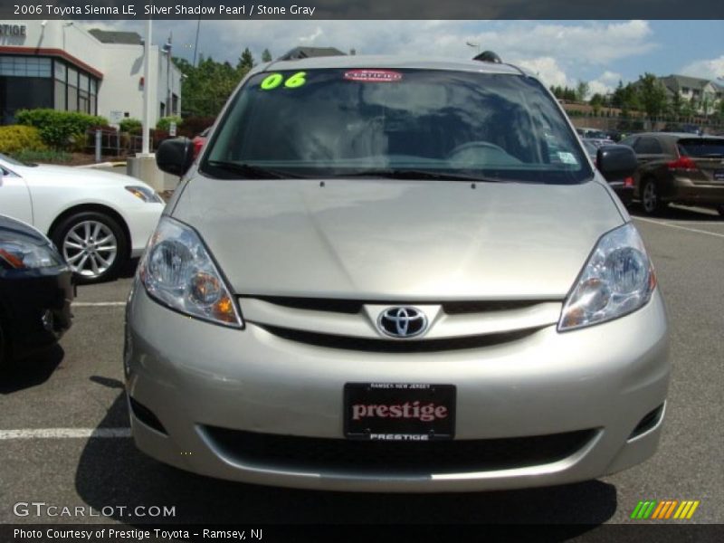 Silver Shadow Pearl / Stone Gray 2006 Toyota Sienna LE