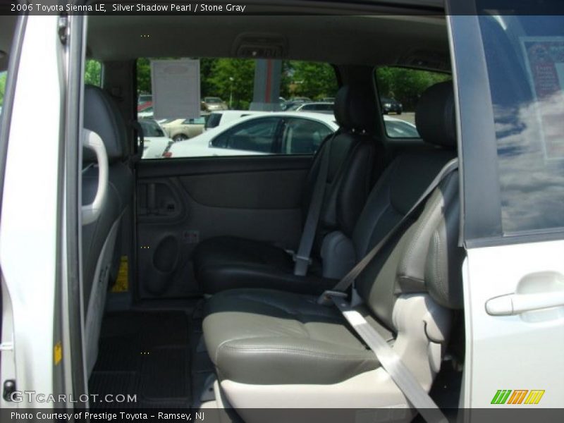 Silver Shadow Pearl / Stone Gray 2006 Toyota Sienna LE