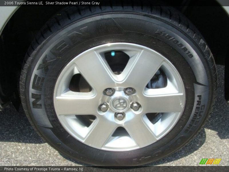 Silver Shadow Pearl / Stone Gray 2006 Toyota Sienna LE