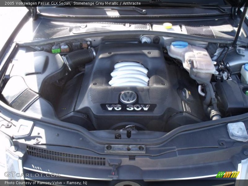 Stonehenge Grey Metallic / Anthracite 2005 Volkswagen Passat GLX Sedan