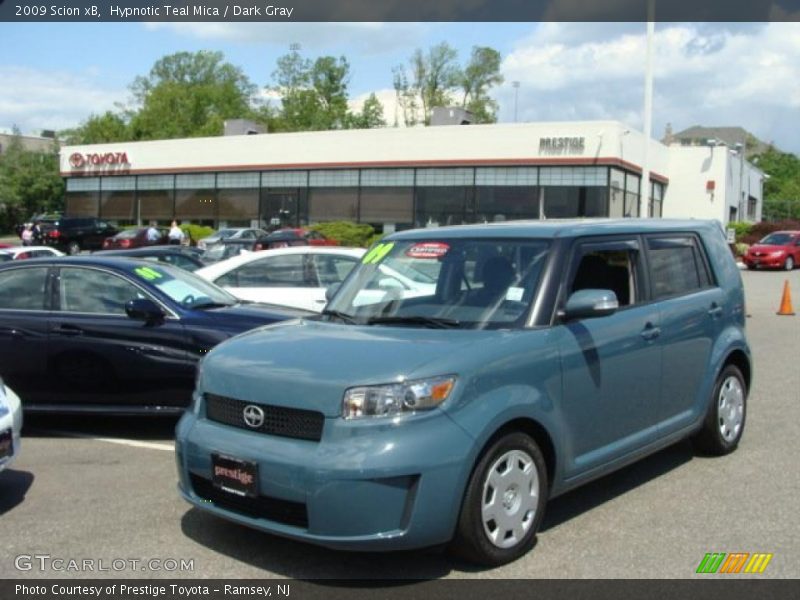 Hypnotic Teal Mica / Dark Gray 2009 Scion xB