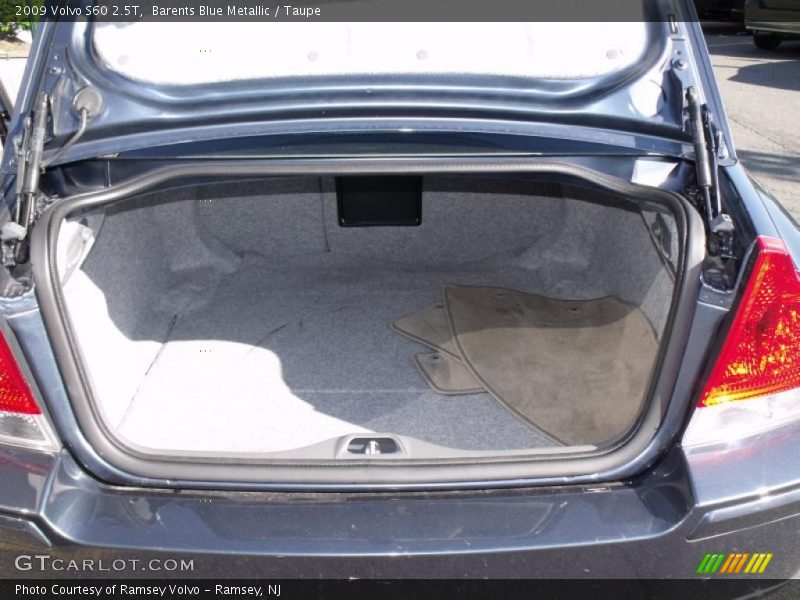 Barents Blue Metallic / Taupe 2009 Volvo S60 2.5T