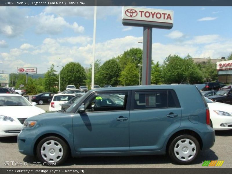  2009 xB  Hypnotic Teal Mica