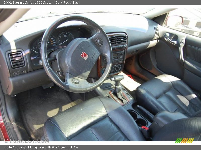 Dark Red / Black 2001 Saturn L Series L300 Sedan