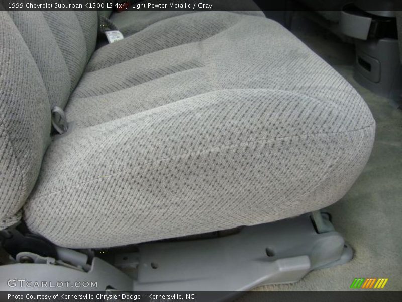 Light Pewter Metallic / Gray 1999 Chevrolet Suburban K1500 LS 4x4