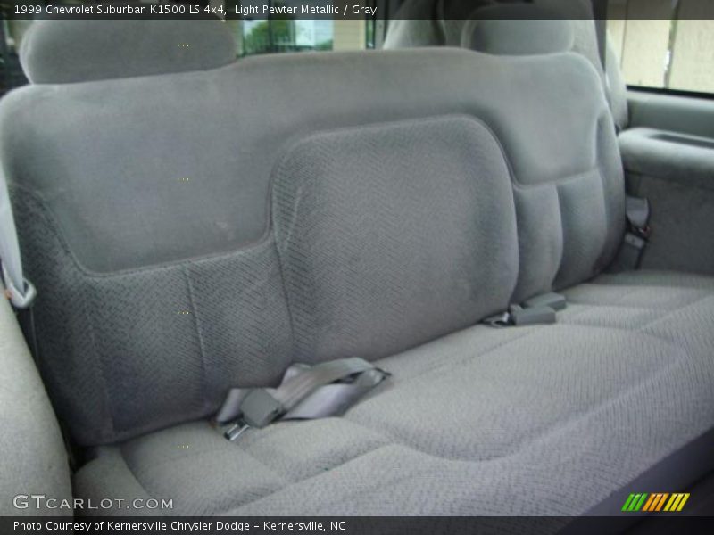 Light Pewter Metallic / Gray 1999 Chevrolet Suburban K1500 LS 4x4