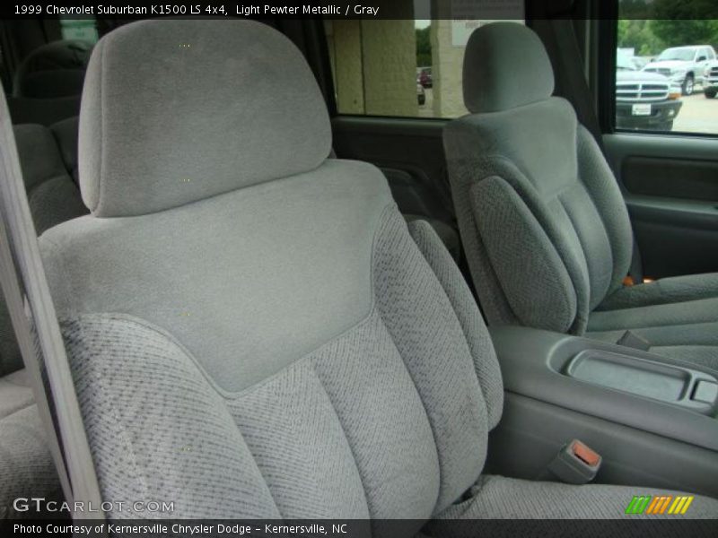 Light Pewter Metallic / Gray 1999 Chevrolet Suburban K1500 LS 4x4